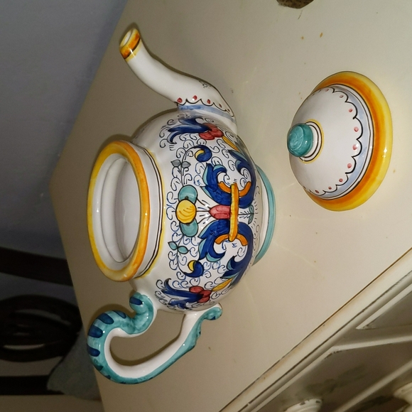 Sur La Table Tea Pot - Picture 3 of 5